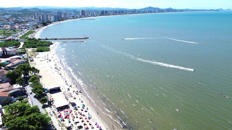 7 minutos do Beto Carrero e 3 minutos da Praia