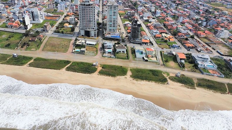 Apartamento 6 pessoas frente Mar - em Piçarras