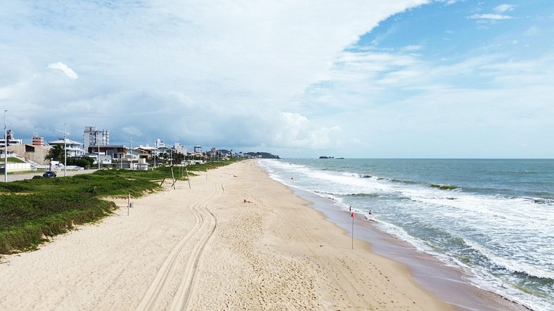 Apartamento lindo com vista incrível da praia