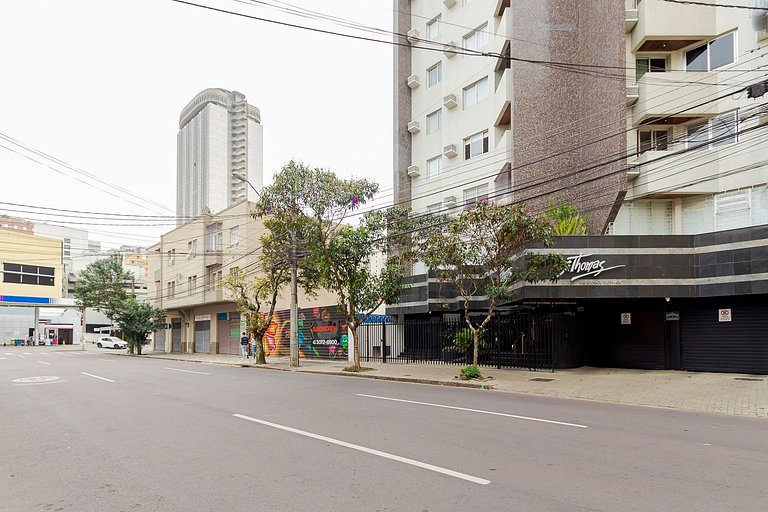 Centro | Com garagem | UFPR | Teatro Guaira