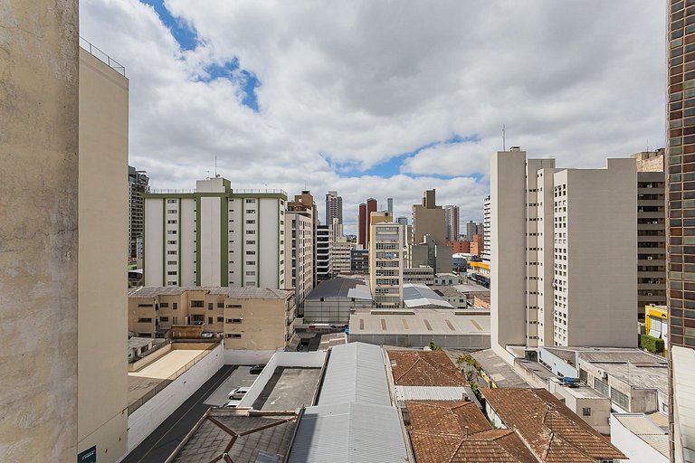 Centro | Com garagem | UFPR | Teatro Guaira